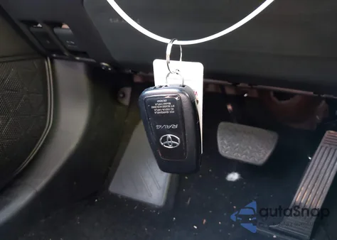 2025 Toyota Rav4 Xle Premium from USA, damaged, VIN 2T3C1RFV6SW408406